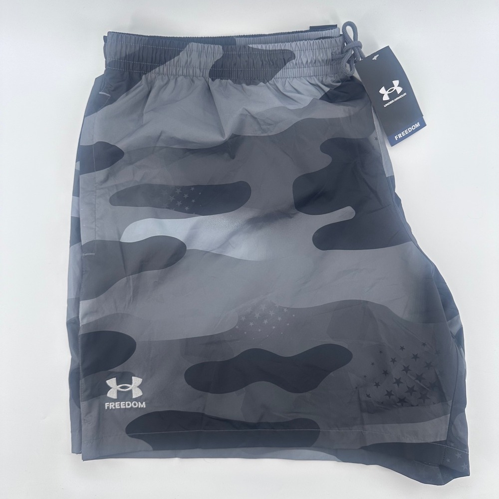 Under Armour Freedom Camo Shorts Mens 3XL Grey Black Stars Athletic New